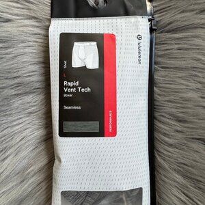 Lululemon Rapid Vent Tech Boxer 5" JUNI Green Mens Sz L Seamless Performance NEW